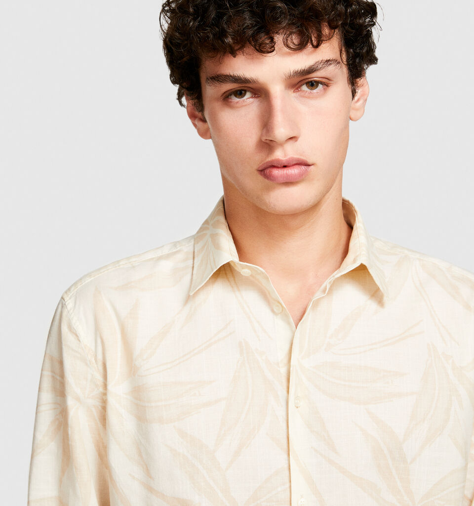 Printed shirt - men's regular fit shirts - Beige | Sisley image number 5